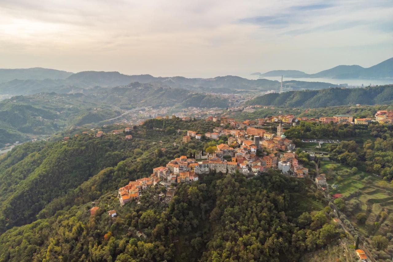La Luna Nel Castello Vezzano Ligure Ngoại thất bức ảnh
